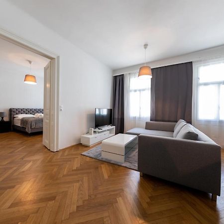 Vienna Dream Apartments City Center Ngoại thất bức ảnh