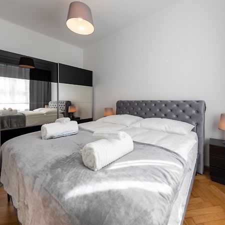 Vienna Dream Apartments City Center Ngoại thất bức ảnh