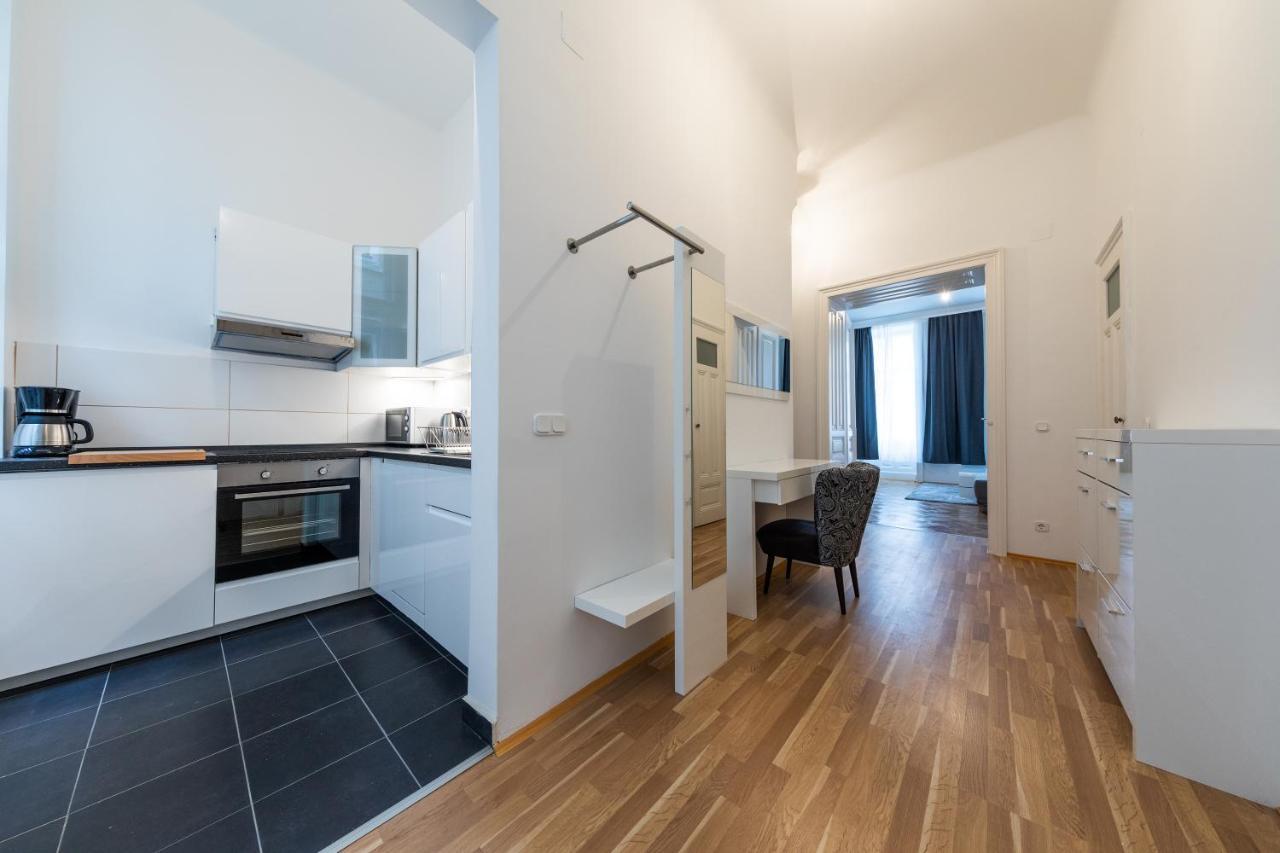 Vienna Dream Apartments City Center Ngoại thất bức ảnh