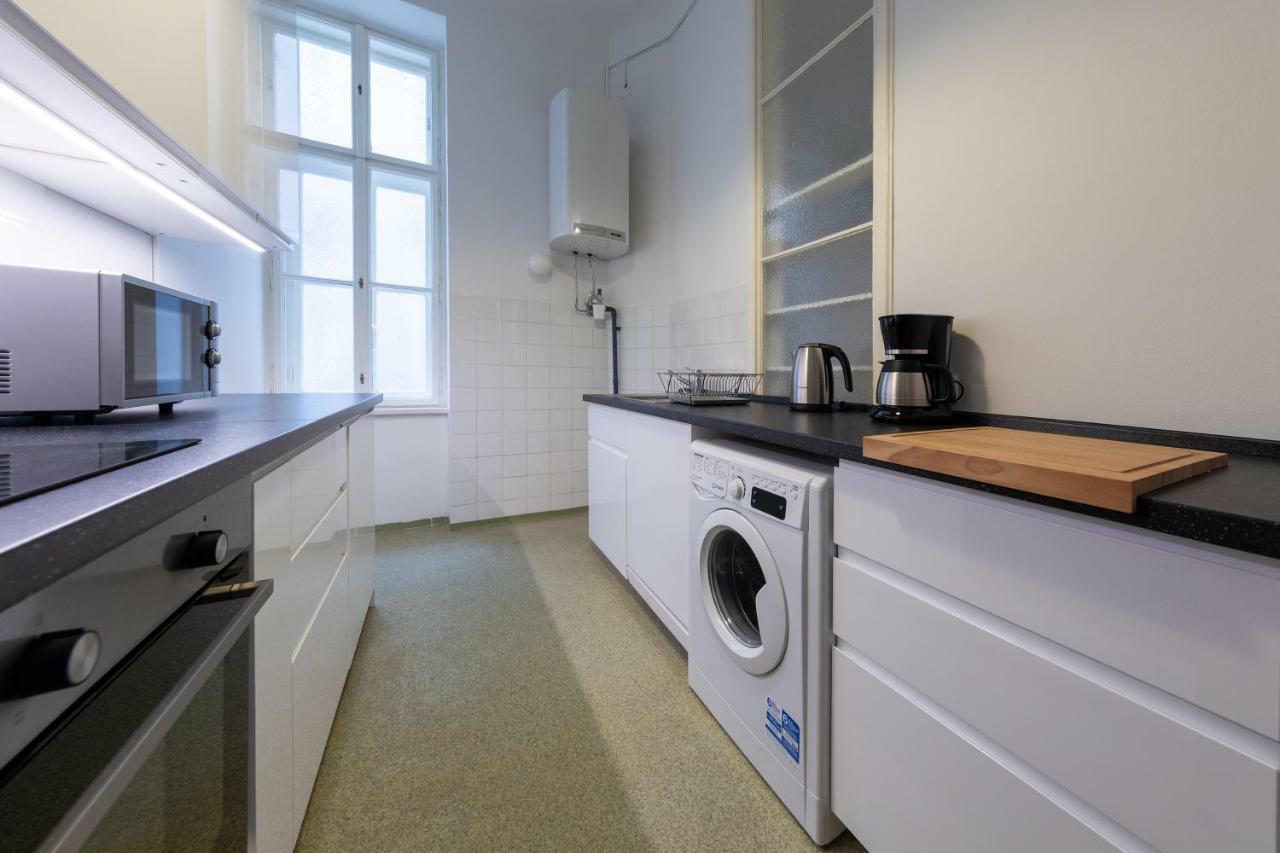 Vienna Dream Apartments City Center Ngoại thất bức ảnh