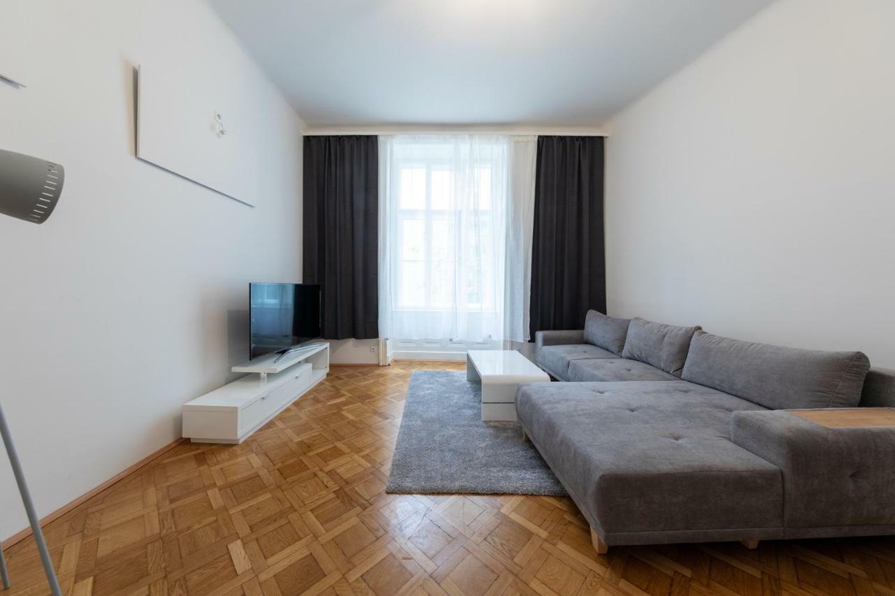 Vienna Dream Apartments City Center Ngoại thất bức ảnh
