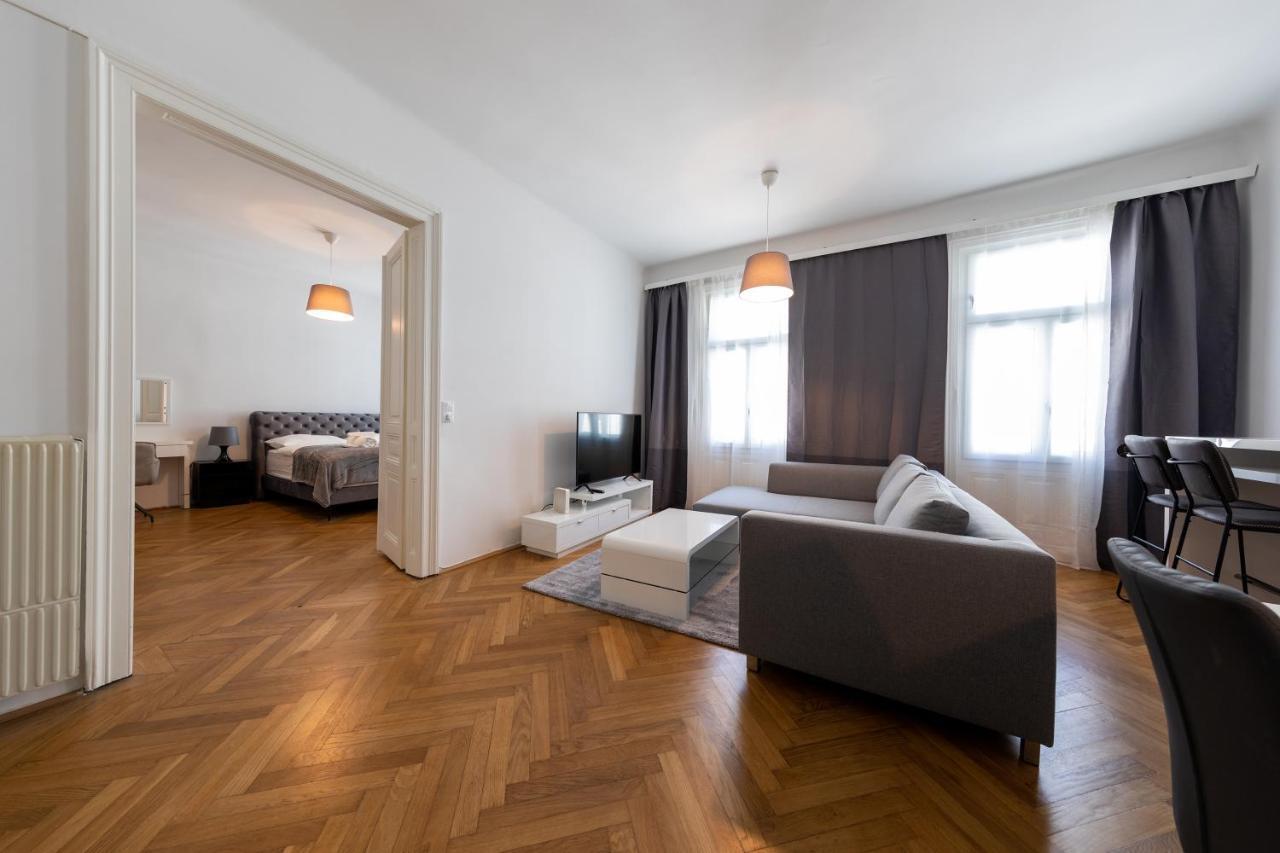 Vienna Dream Apartments City Center Ngoại thất bức ảnh