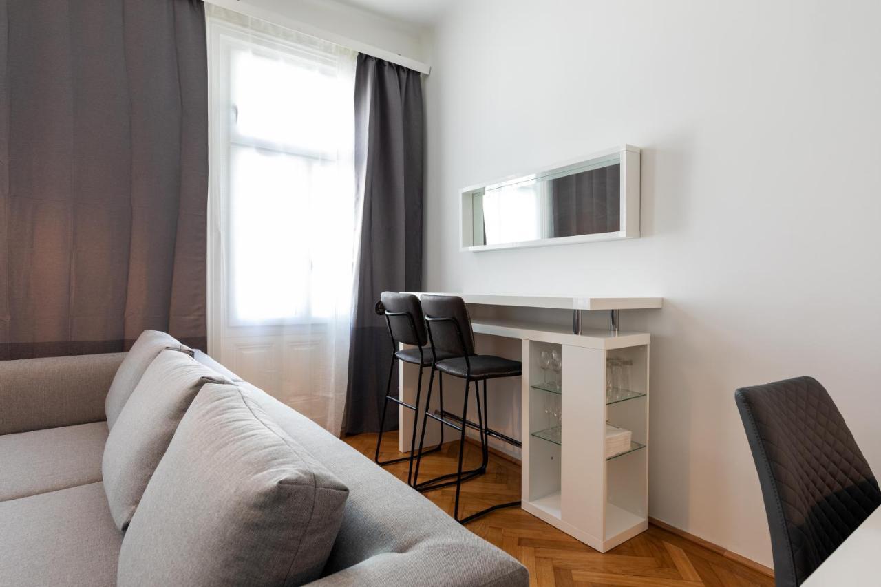 Vienna Dream Apartments City Center Ngoại thất bức ảnh