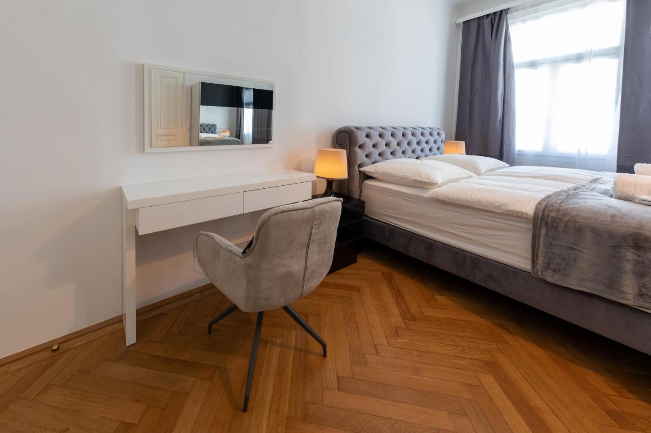 Vienna Dream Apartments City Center Ngoại thất bức ảnh